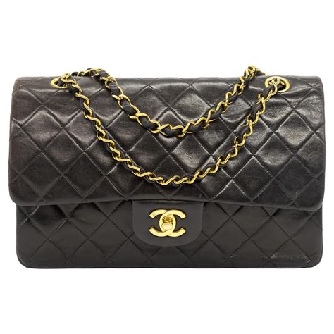 chanel quilted handbag without cc|Chanel quilted reissue shoulder bag.